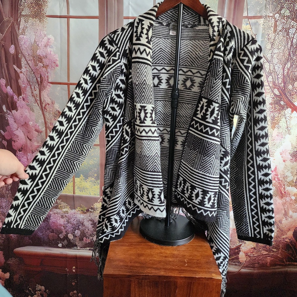 Poof Vintage Black White Aztec Tribal Fringe Wrap Cardigan‎ Sweater Womens Small